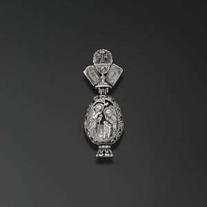 Annunciation. Easter Egg with an Image of Our Lady of the Sign photo b